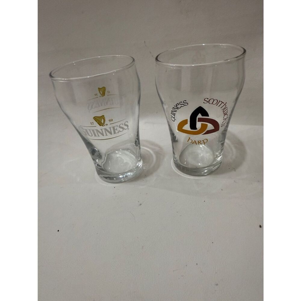 Guinness Harp Saoithwicks Beer Tasting Set 2 Glasses 7 Oz Bar Cocktail Party EUC